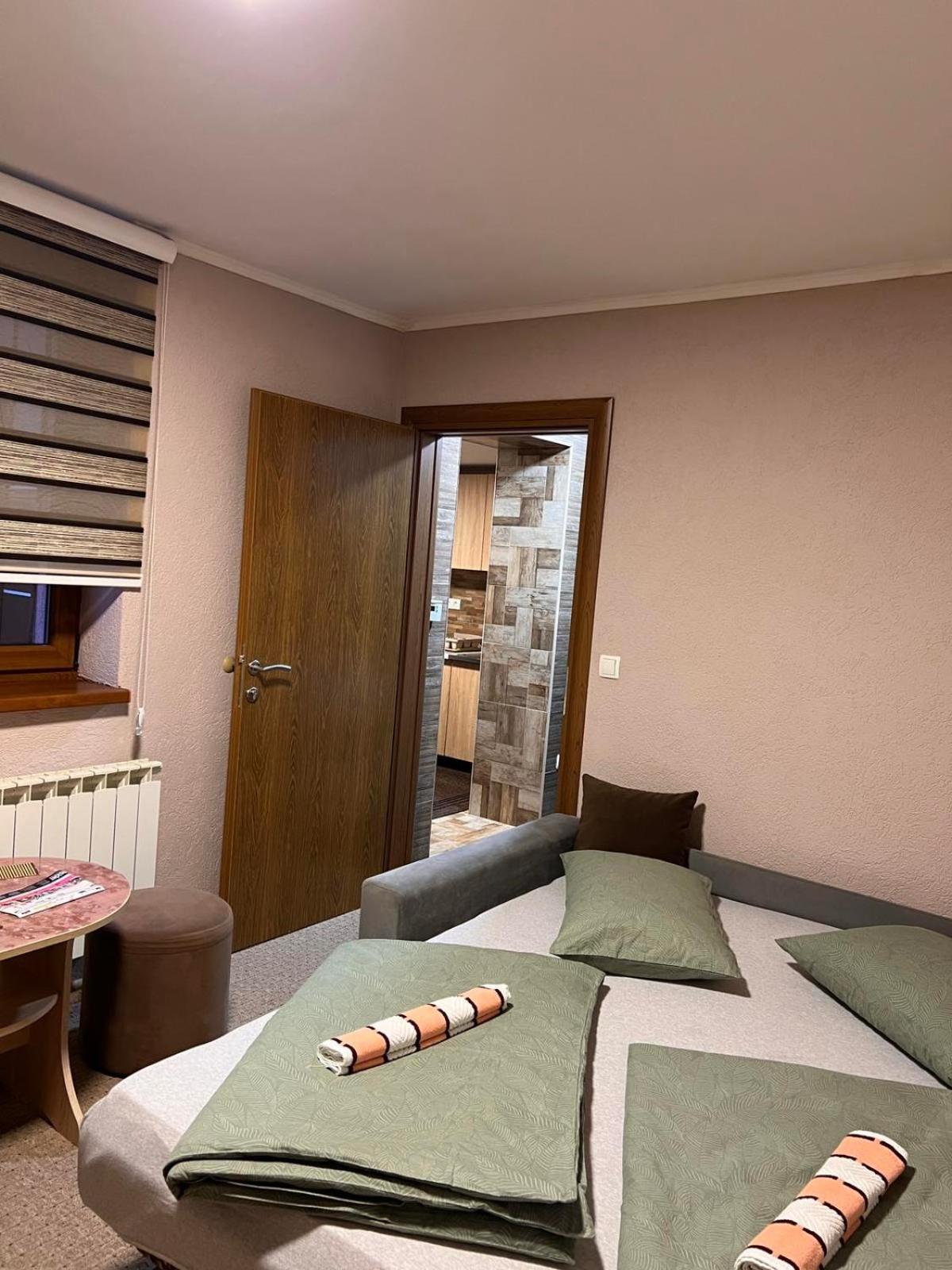 Princips Apartment サラエヴォ エクステリア 写真