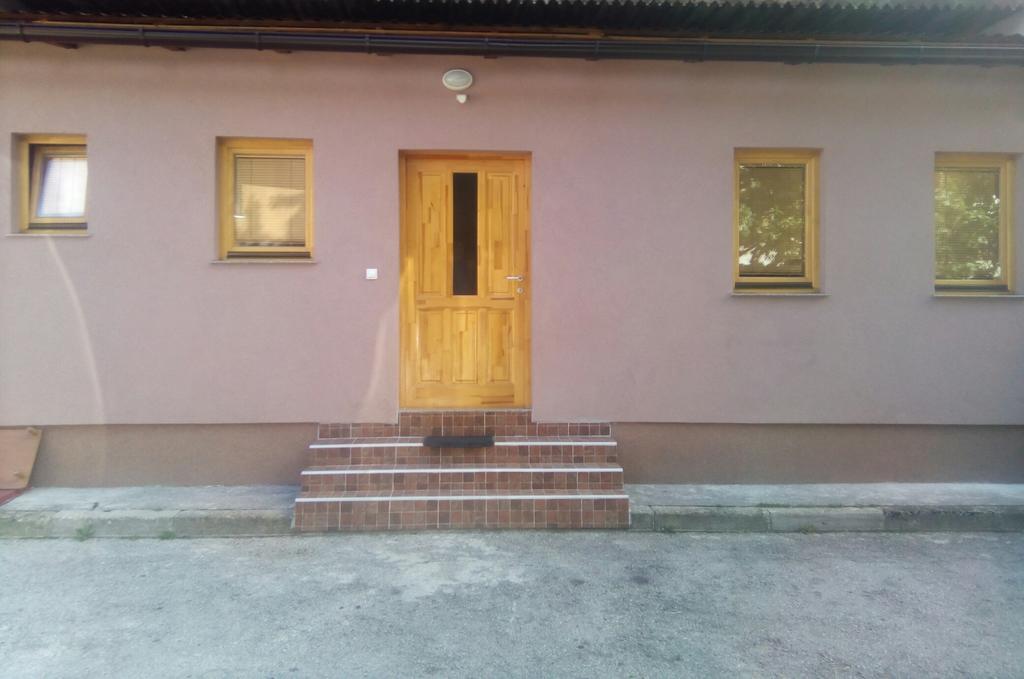 Princips Apartment サラエヴォ エクステリア 写真